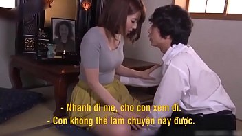 [ Phim Sex Vietsub ] Con Trai Chịch Luôn Mẹ Kế Nứng Lồn free video