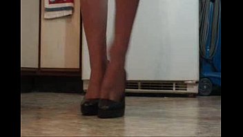 Dipping In Heels, Flip Flops, With Dipping Job Tease free video