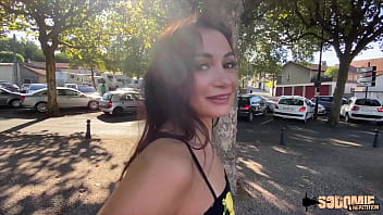 Valentina, Belle Italienne, Montre Son Talent Pour L'anal free video