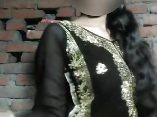 New Desi Rashimka Showing Hot Body Full Desi Nude Indian 18 free video