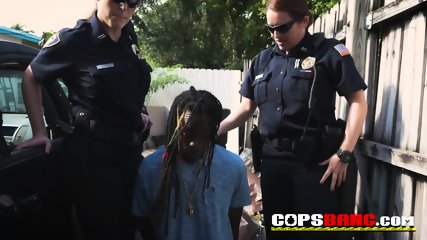 Sexy Bigdicked Rasta Thug Slamming Two White Officers Holea