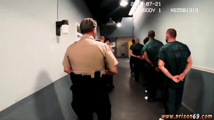 Queer Sucks Off Cop Gay Making The Guards Happy