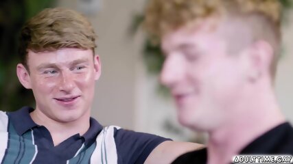 Twink Eric Charming Blowjob His New Neighbor Max Lorde free video